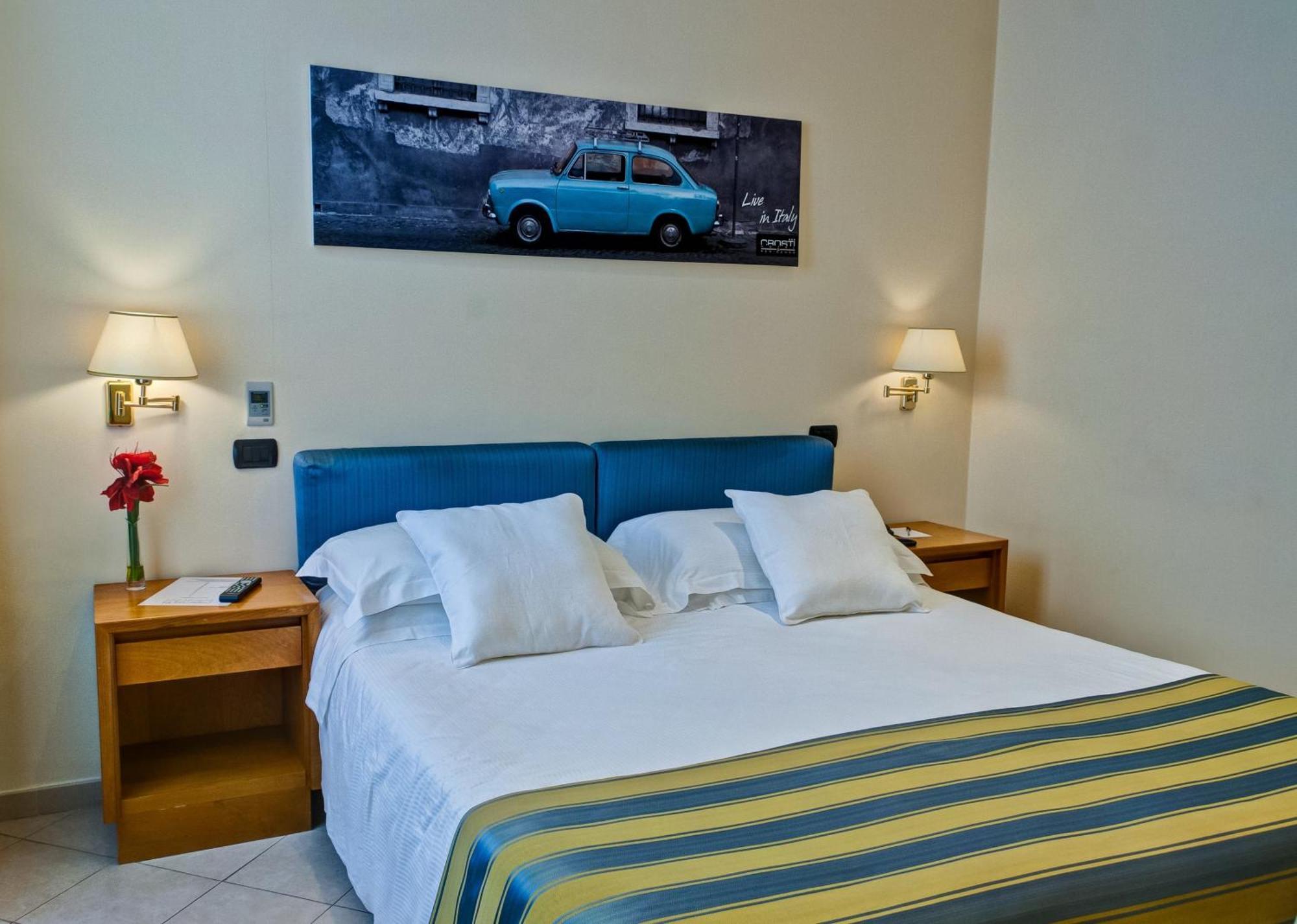 Crosti Hotel — Photos 2